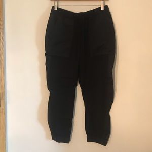 gap joggers pants
